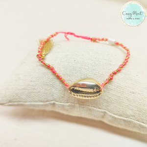 Bracelet fil cowrie rose