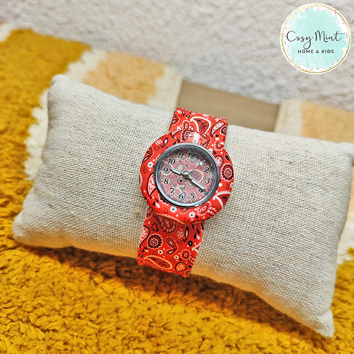 Montre "Touch of rouge" avec bracelet à claquer