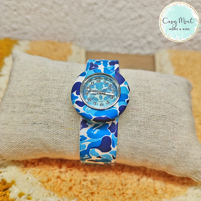 Montre "Vague bleu" avec bracelet à claquer